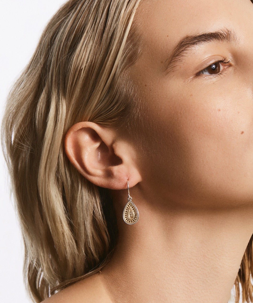 Anna Beck 4169ETWT Teardrop earrings