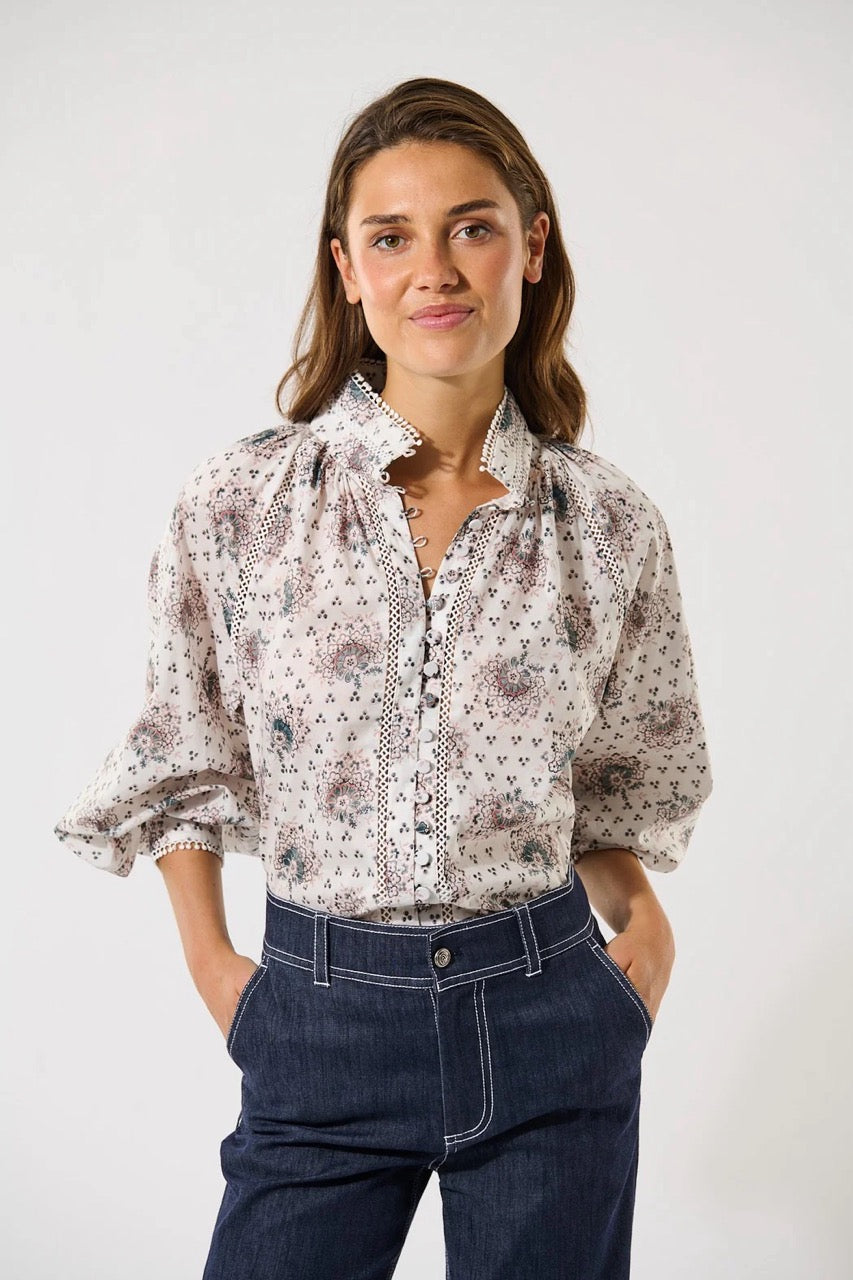 DeaKudibalMoniaDeaNSBlouse_Cream_1