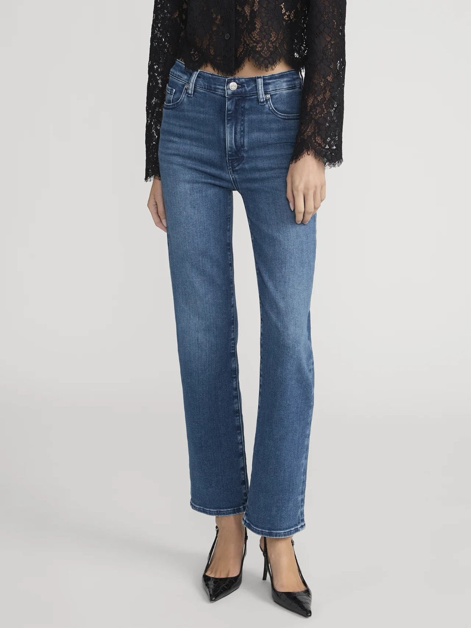 Frame  Le Sleek Straight Jeans