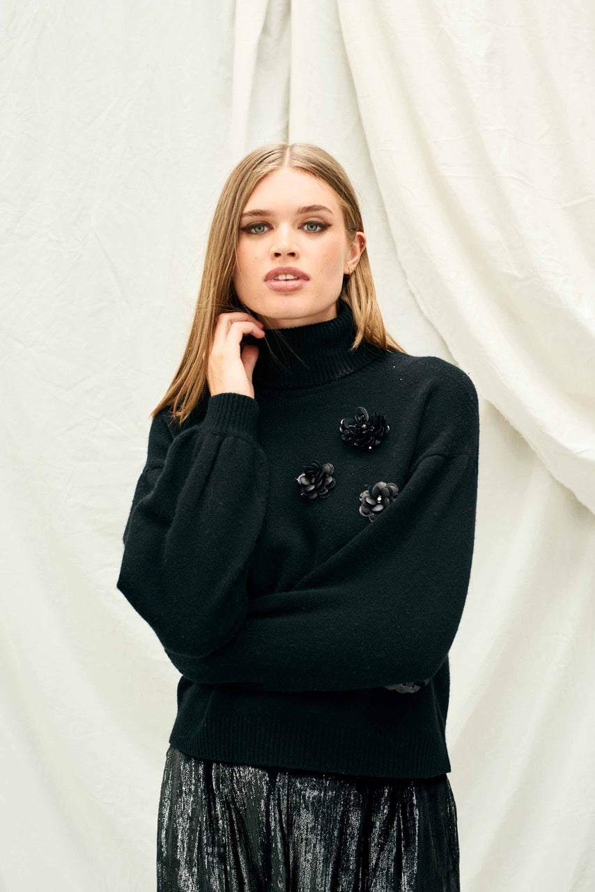 Jumper1234 Sequin Floral Roll Collar