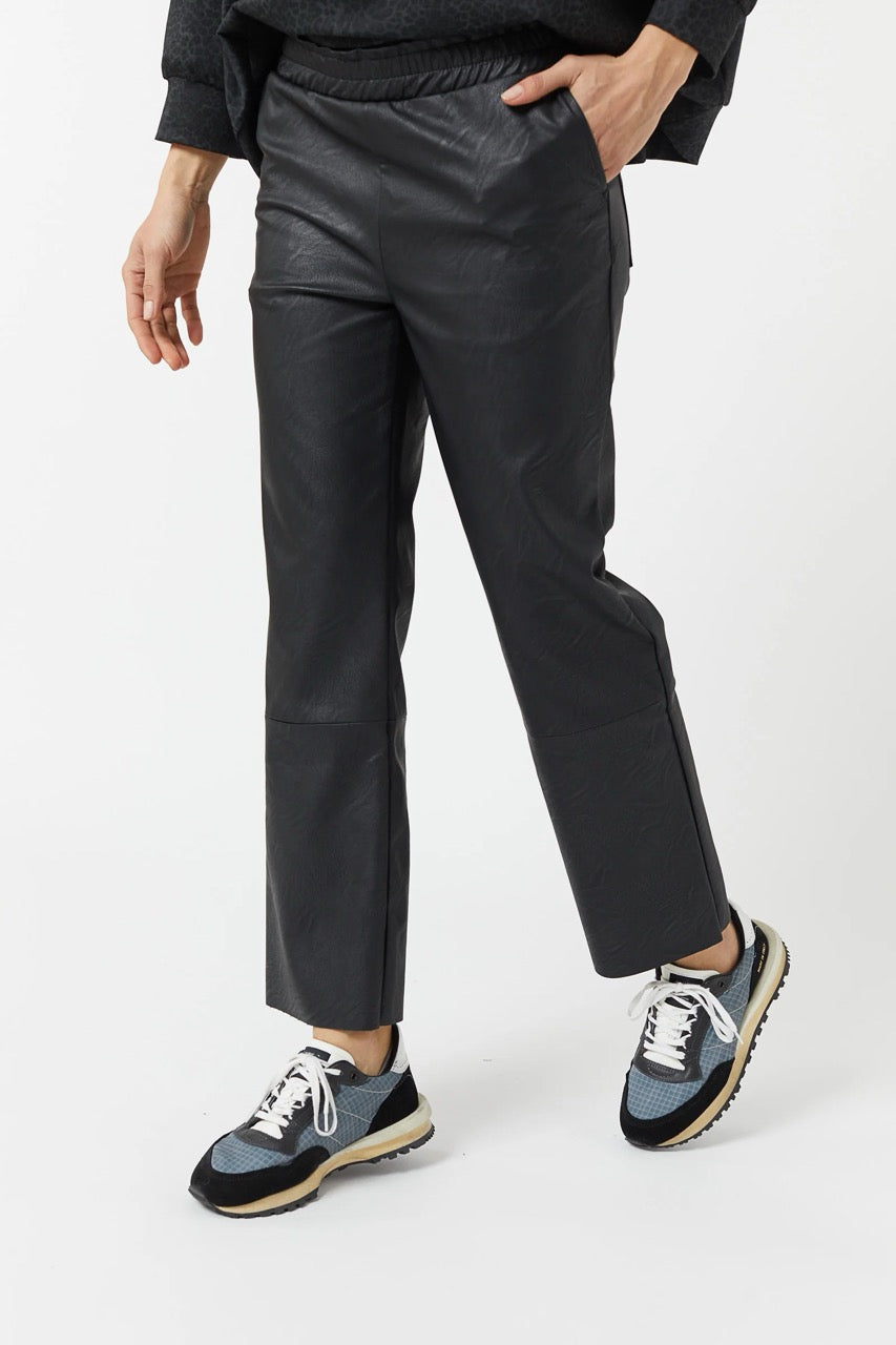 Maevy Pantavegan Trousers Black