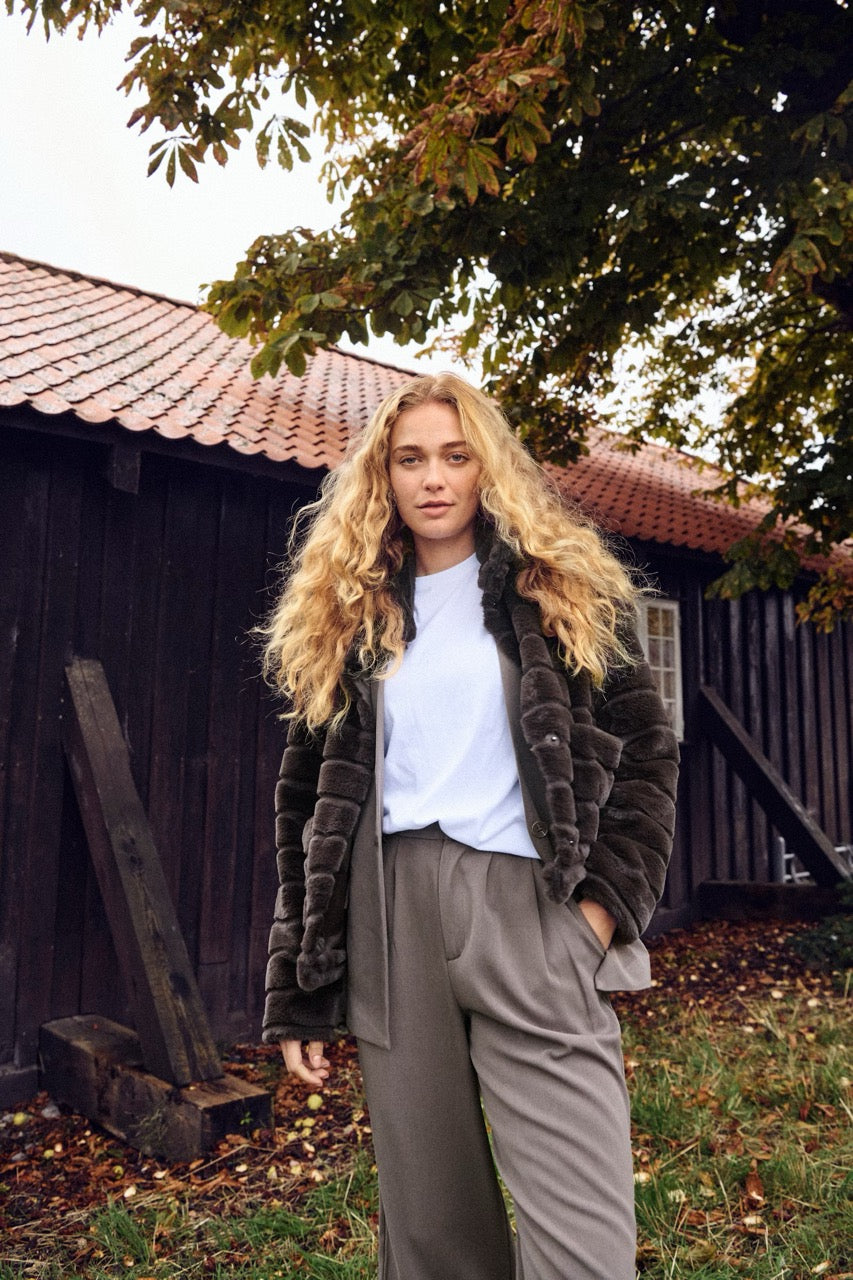 St Tropez LeonieSZ Faux Fur Coat