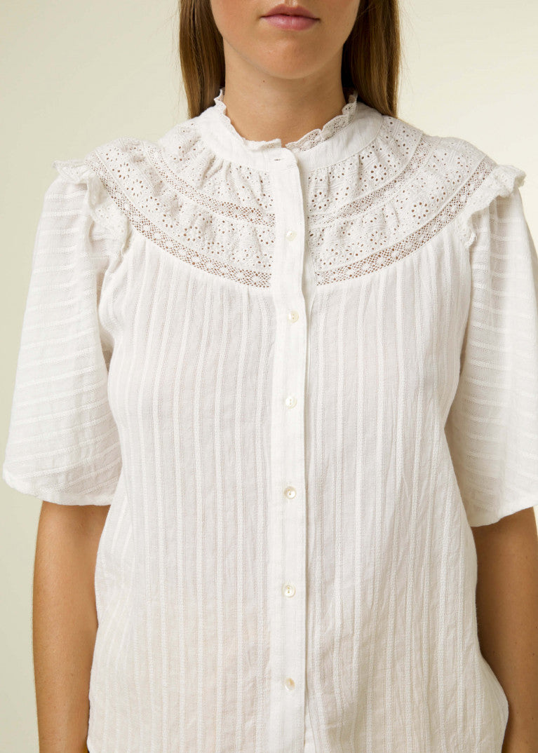 Frnch Aude SS detailed blouse