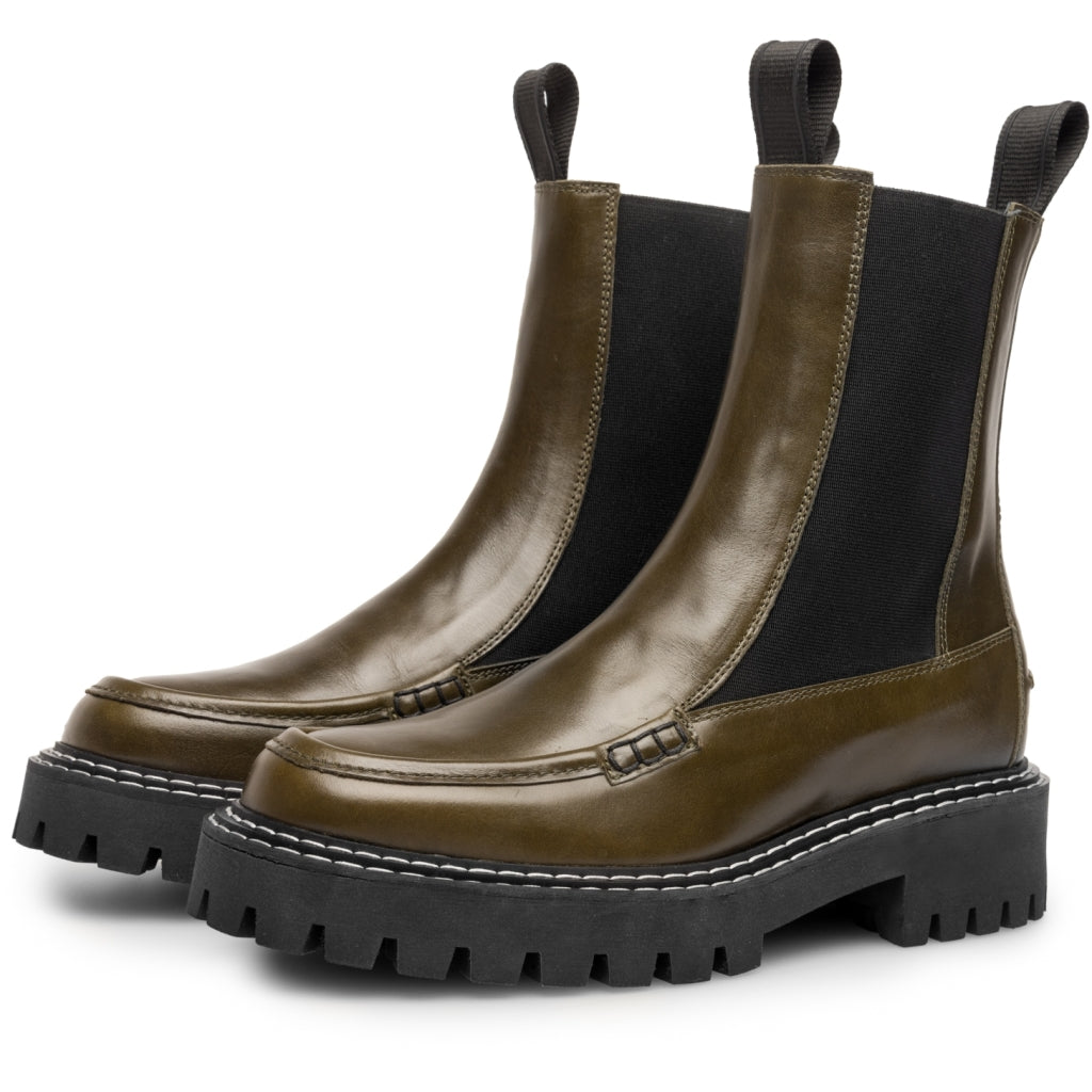 Last Ryder Chelsea Boots